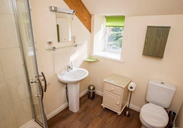 Bathroom in the Harvest Holiday Cottage